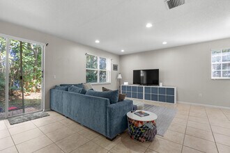 16169 Poppy Seed Cir in Delray Beach, FL - Building Photo - Building Photo