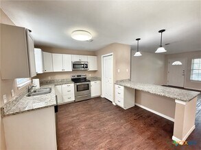 1541 Cologne Dr in New Braunfels, TX - Building Photo - Building Photo