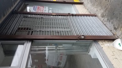 424 17th St in Union City, NJ - Building Photo - Building Photo