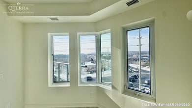 8020 Derry Rd in Milton, ON - Building Photo - Building Photo