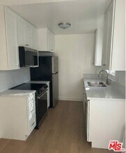 976 Larrabee St in West Hollywood, CA - Building Photo - Building Photo