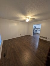 53 Brenton Dr in Ashville, OH - Building Photo - Building Photo