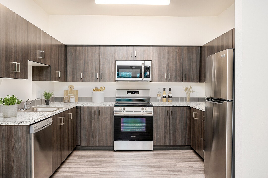 Pacific Ridge Apartments in Tigard, OR - Foto de edificio