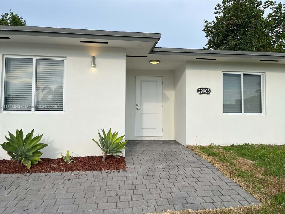 29905 SW 149th Ct in Homestead, FL - Building Photo
