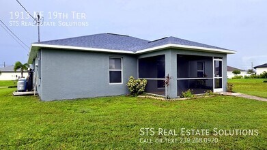 1913 NE 19th Terrace in Cape Coral, FL - Building Photo - Building Photo