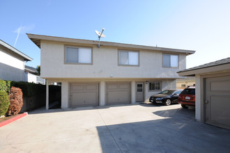 4032-4040 Howard Ave in Los Alamitos, CA - Building Photo - Building Photo