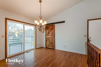 210 Briar Valley Ct S in St. Peters, MO - Building Photo - Building Photo