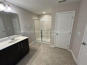 1428 Glenwater Dr in Cary, NC - Building Photo - Building Photo