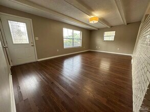 3955 San Gabriel Dr in Pensacola, FL - Building Photo - Building Photo