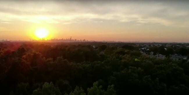 118-82 Metropolitan Ave in Queens, NY - Building Photo - Building Photo