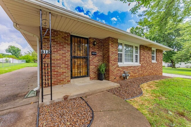 812 S Cullen Ave in Evansville, IN - Building Photo - Building Photo