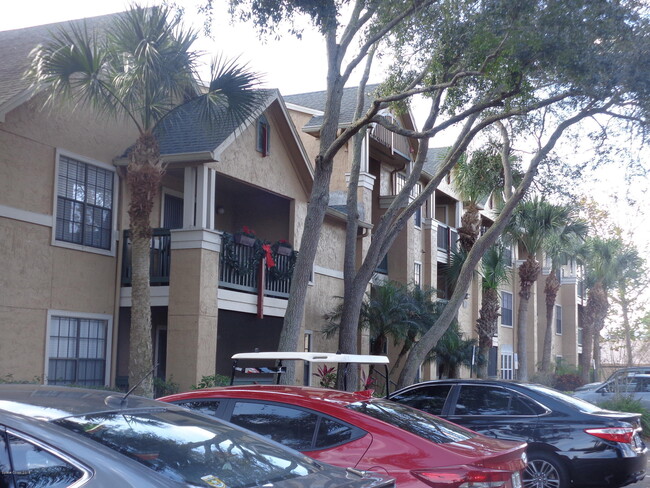 property at 7667 N Wickham Rd