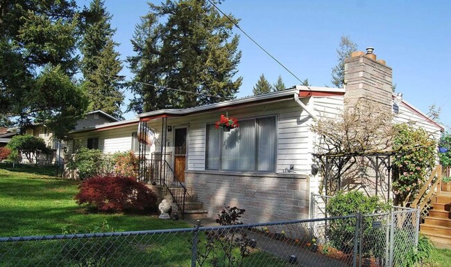 15110 204th Ave SE in Renton, WA - Building Photo - Building Photo