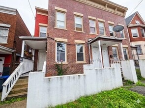 20 N 7th St in Paterson, NJ - Foto de edificio - Building Photo
