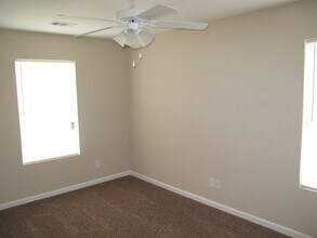 145 Connor Lp in Richmond Hill, GA - Building Photo - Building Photo