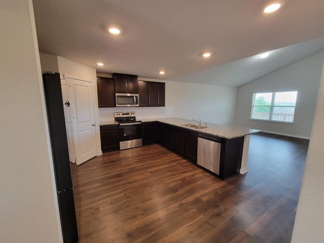 1737 Rocky Rise in San Antonio, TX - Building Photo - Building Photo