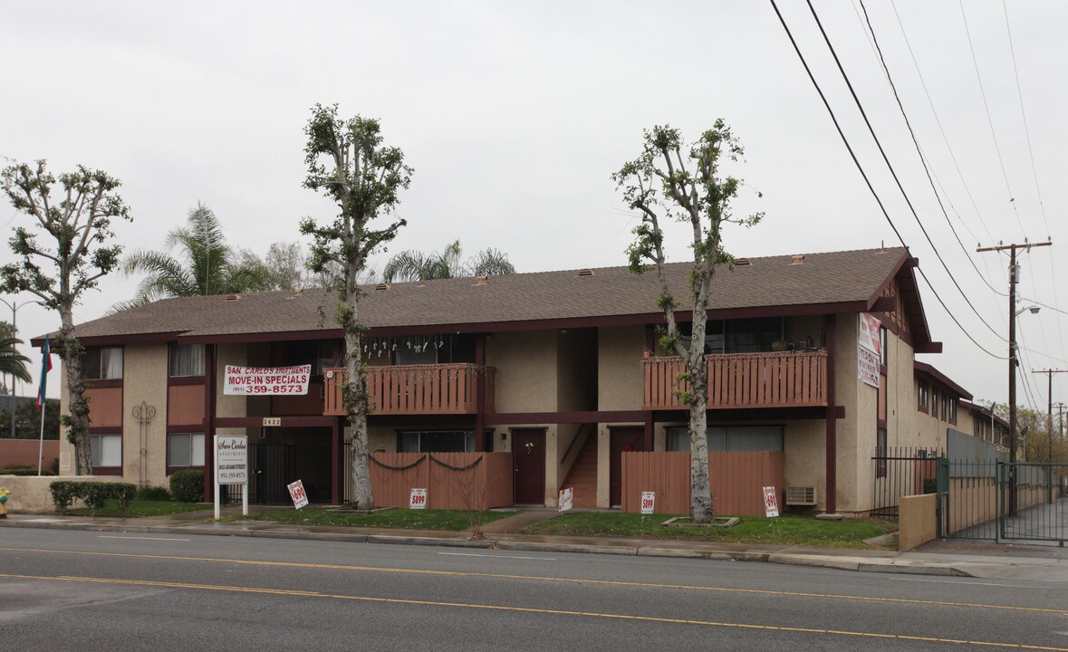 San Carlos Apartments in Riverside, CA - Building Photo