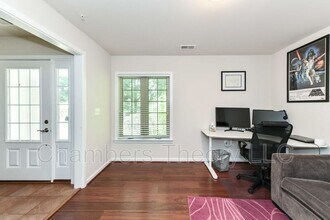 3125 Blue Barn Way in Fairfax, VA - Building Photo - Building Photo