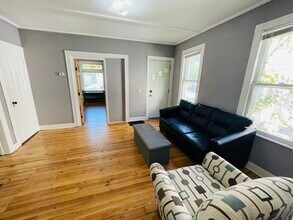 52 Saint John Ave, Unit 2026-2027 in Binghamton, NY - Building Photo - Building Photo