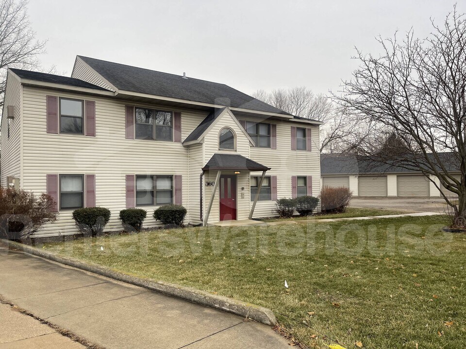 3602 10th Ln NW in Rochester, MN - Building Photo