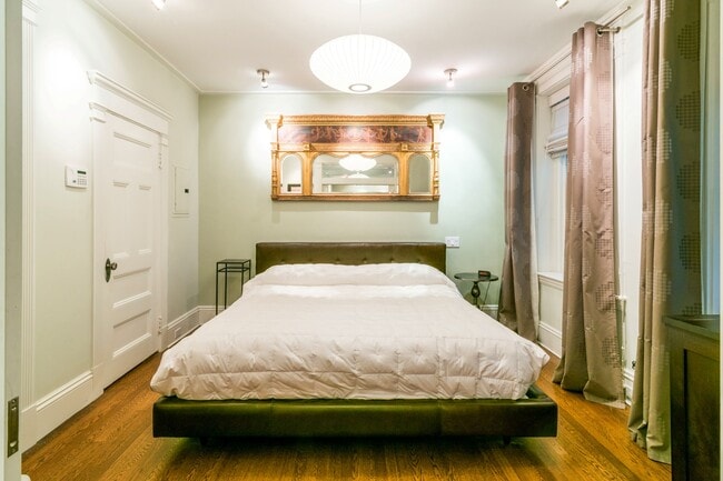 8 Garrison St, Unit 408 in Boston, MA - Building Photo - Building Photo
