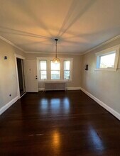 21 Forest St, Unit 1 in Boston, MA - Building Photo - Building Photo