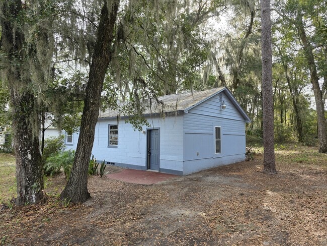 property at 211 W Main St