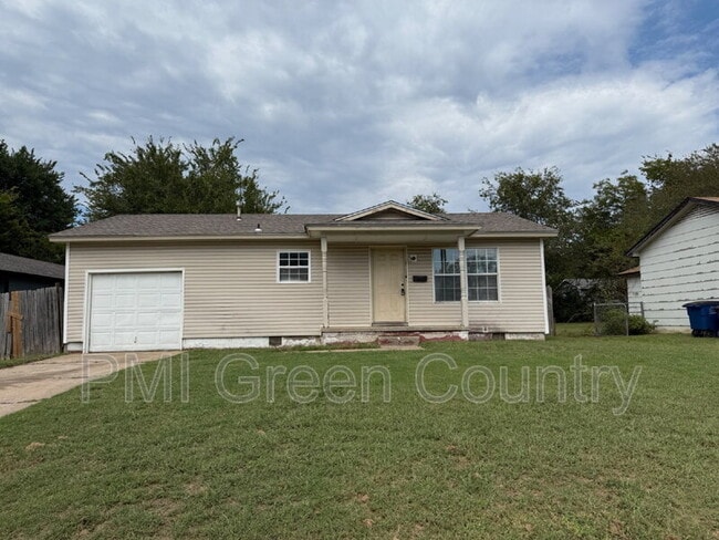 property at 321 W 62nd Pl N