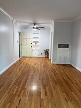 114 1/2 N Pass Ave, Unit Pass in Burbank, CA - Building Photo - Building Photo