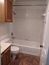 9402 Kempler Dr in Austin, TX - Foto de edificio - Building Photo