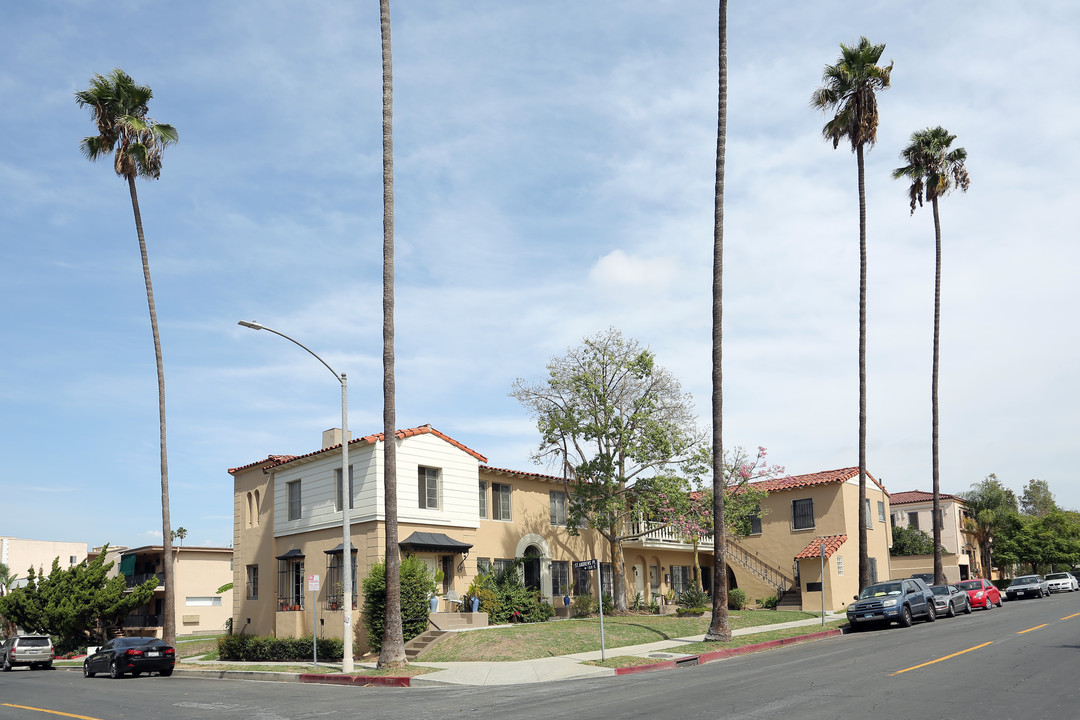 4465-4479 W 2nd St in Los Angeles, CA - Building Photo