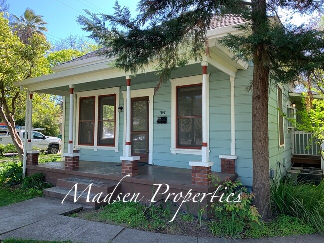 397 E 6th St in Chico, CA - Building Photo - Building Photo