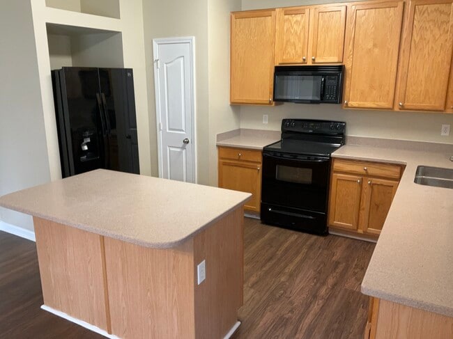 10 Nermal Ct in Simpsonville, SC - Building Photo - Building Photo