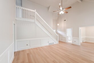 301 Locust Grove Dr in Memphis, TN - Building Photo - Building Photo