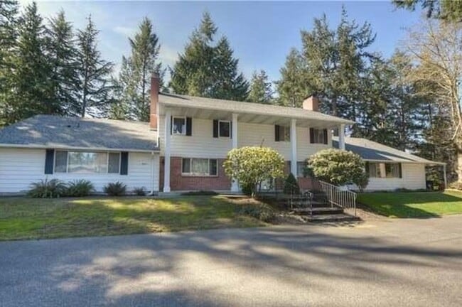 4426 97th Ave W