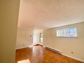 1360-1362 1/2 Alpine Ave. in Boulder, CO - Building Photo - Building Photo