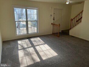 11541 Brundidge Terrace in Germantown, MD - Building Photo - Building Photo