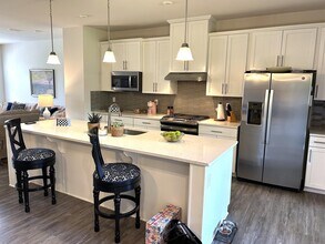 27 Copper Run Dr in Greenville, SC - Building Photo - Building Photo