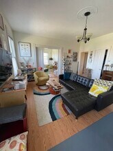 2 Linden St in Brookline, MA - Foto de edificio - Building Photo