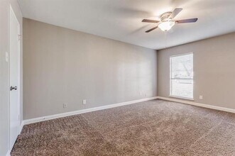 2906 High Plateau Dr in Garland, TX - Building Photo - Building Photo