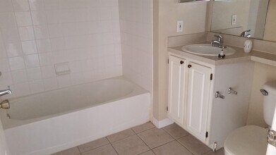 1275 Lake Shadow Cir in Maitland, FL - Building Photo - Building Photo