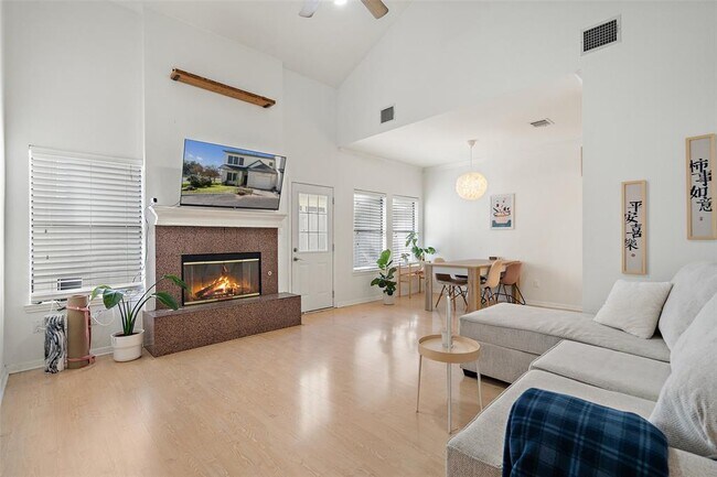 12212 Brigadoon Ln in Austin, TX - Building Photo - Building Photo