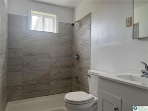 3420 N Front St in Hokendauqua, PA - Building Photo - Building Photo