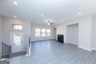 272 Commons Ave in Woodstock, GA - Building Photo - Building Photo