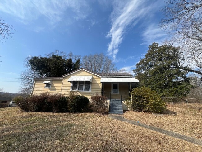 1620 2nd St SW in Hickory, NC - Building Photo - Building Photo