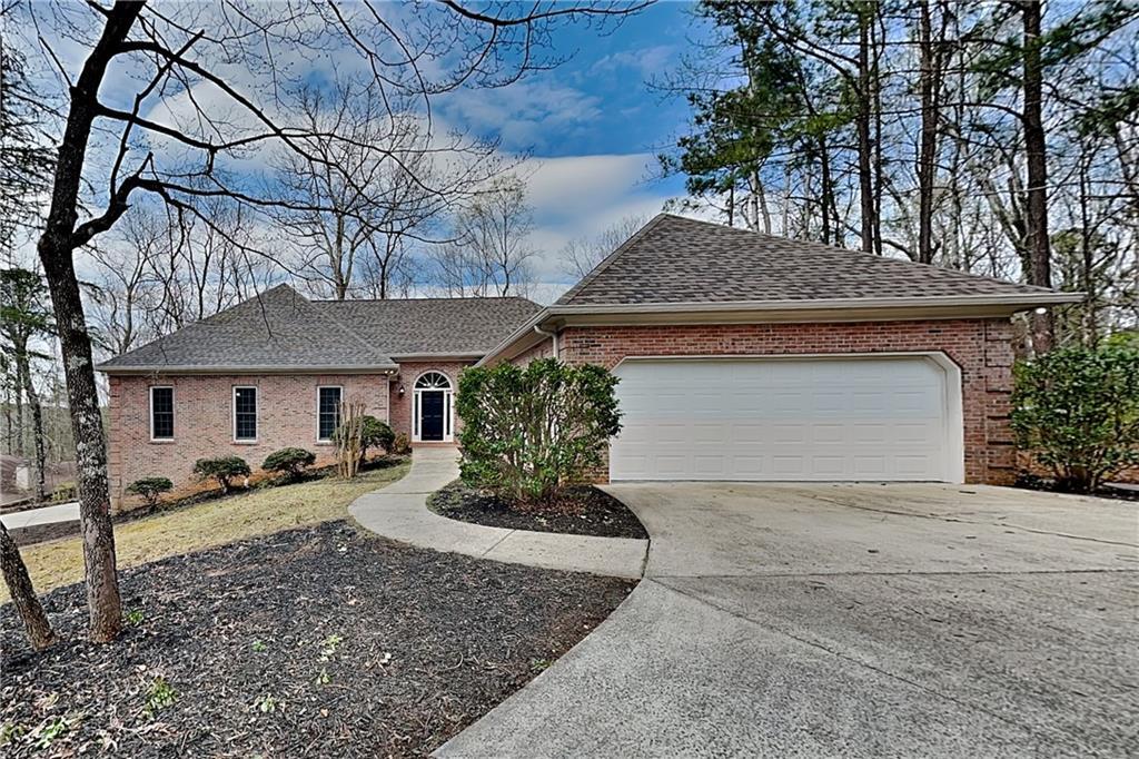 2272 Camden Dr SW in Marietta, GA - Building Photo