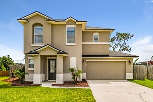 2139 Fresco Dr in Middleburg, FL - Building Photo