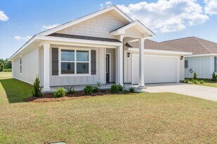 21982 Aleutian Ave in Foley, AL - Building Photo