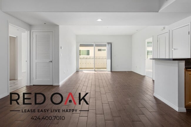 property at 11925 Kling St