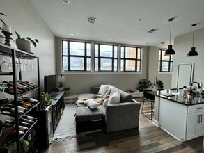 409 Lackawanna Ave, Unit 508 in Scranton, PA - Foto de edificio - Building Photo